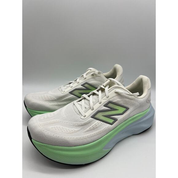 New Balance Fresh Foam X More v6 WMORLD6 Size M10.5/ W12 New